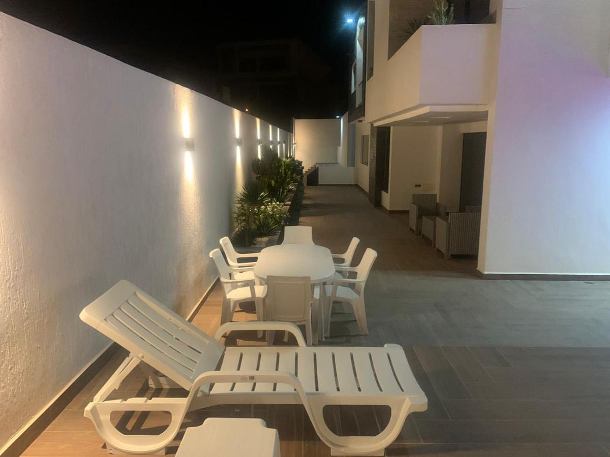 Villa Con Piscina Centro De *